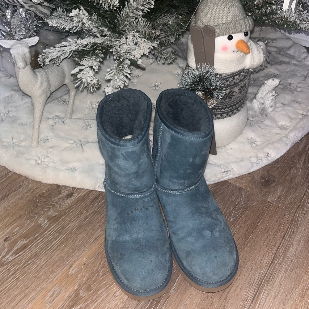 UGG Classic Short ll